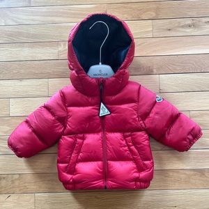 Infant Moncler Coat 6-9 Months, MINT CONDITION!!